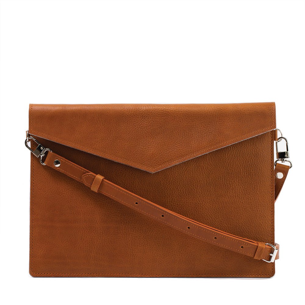 Leather Bag for iPad with adjustable strap - CAMARABUSSINES