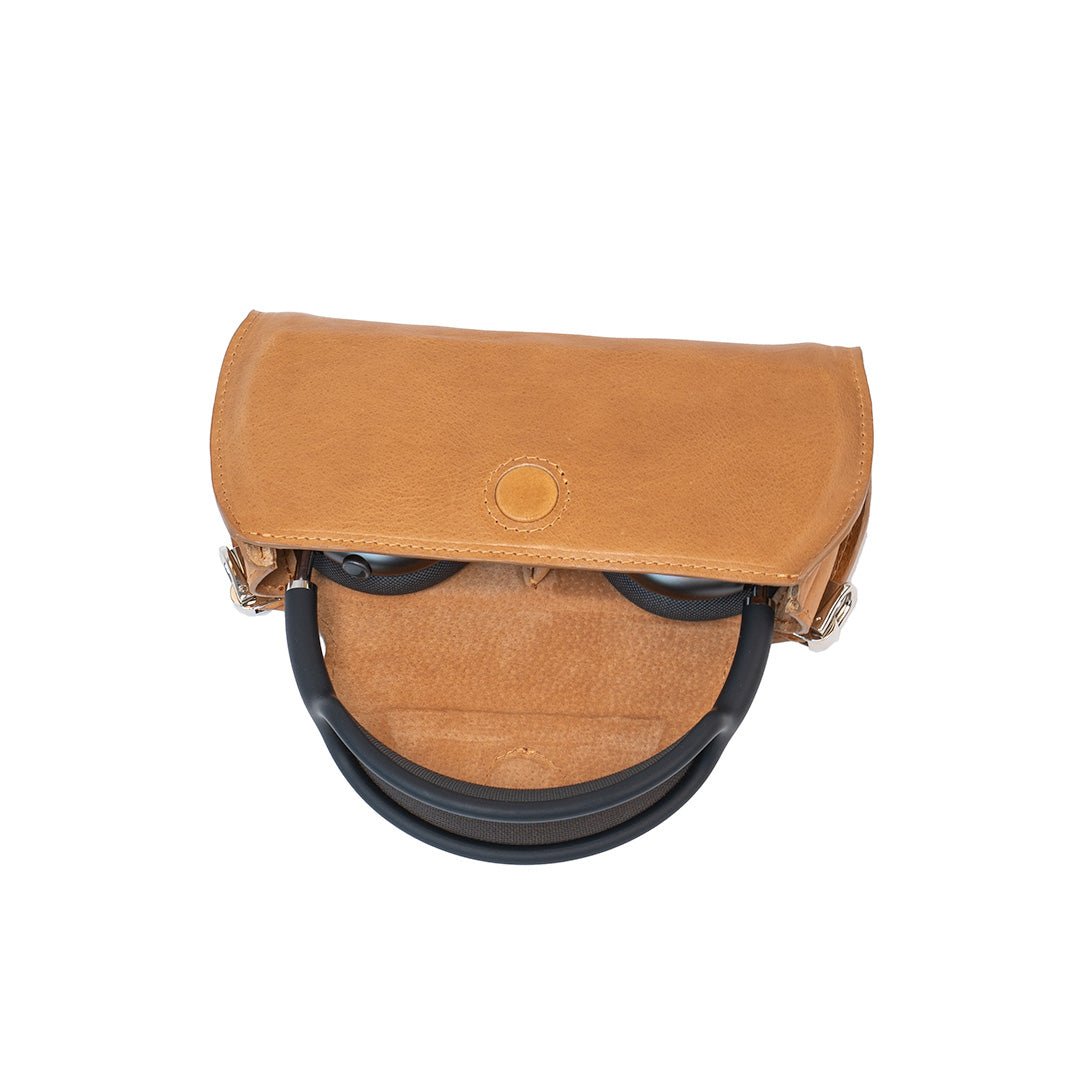 Leather Case for AirPods Max (OUTLET) - CAMARABUSSINES