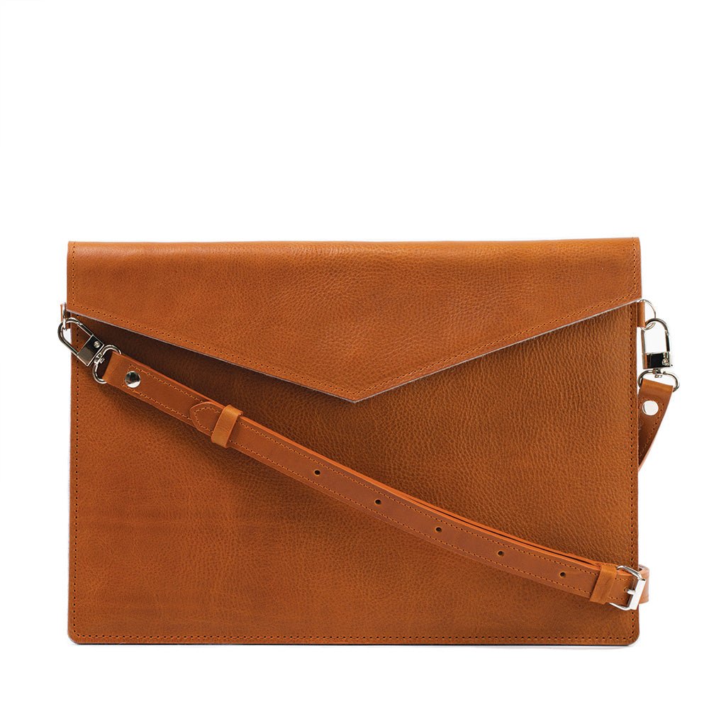 Leather MacBook Bag with Adjustable Strap - CAMARABUSSINES
