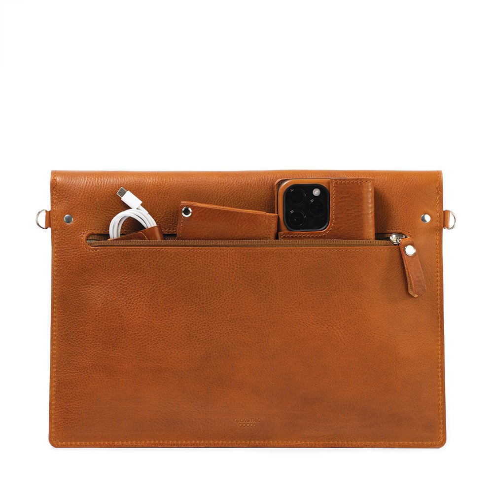 Leather MacBook Bag with Adjustable Strap - CAMARABUSSINES