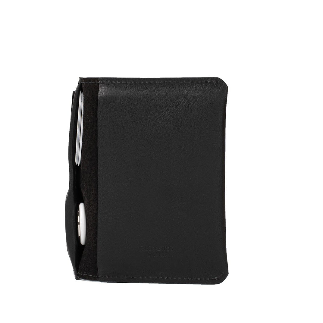 Leather Passport Holder 2.1 compatible with AirTag | RFID Blocking - CAMARABUSSINES
